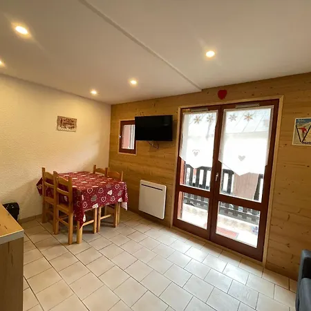 Apartment 4 Pers Avec Wifi Et Balcon A - Fr-1-263-543 *